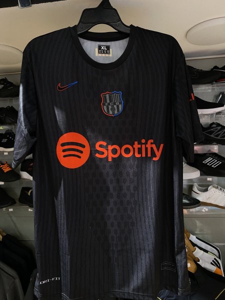 قميص برشلونة الثاني 2024/2025 لامين يامال