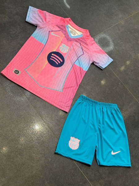 كلر برشلونة الزهري 2026 للأطفال