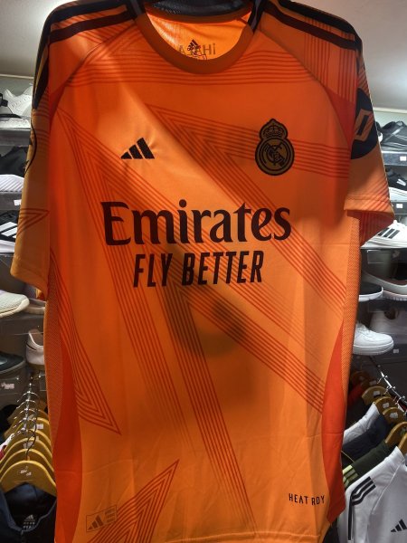 تيشيرت ريال مدريد الثالث 2024