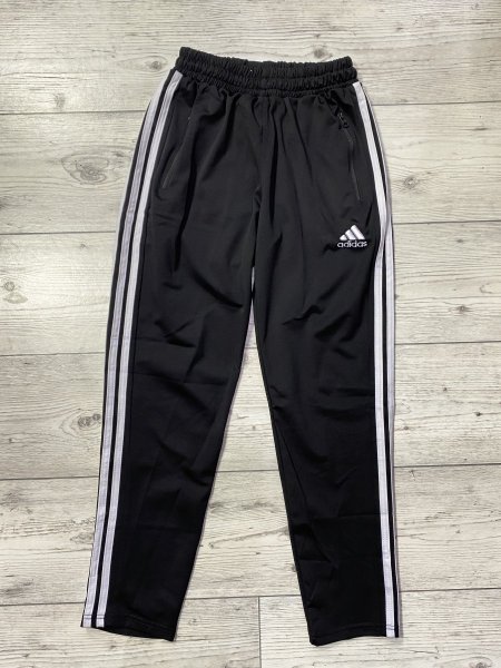 بنطلون أديداس ستان