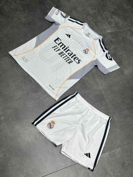 كلر ريال مدريد 2026 للأطفال